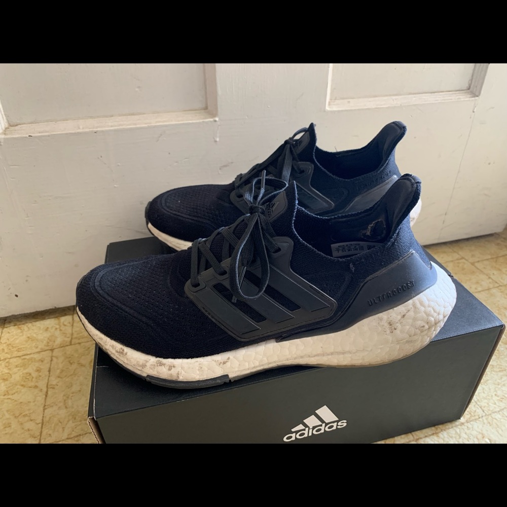 ADIDAS ULTRABOOST 21 Women's Running Shoes, Black/White FY0402 Size 7